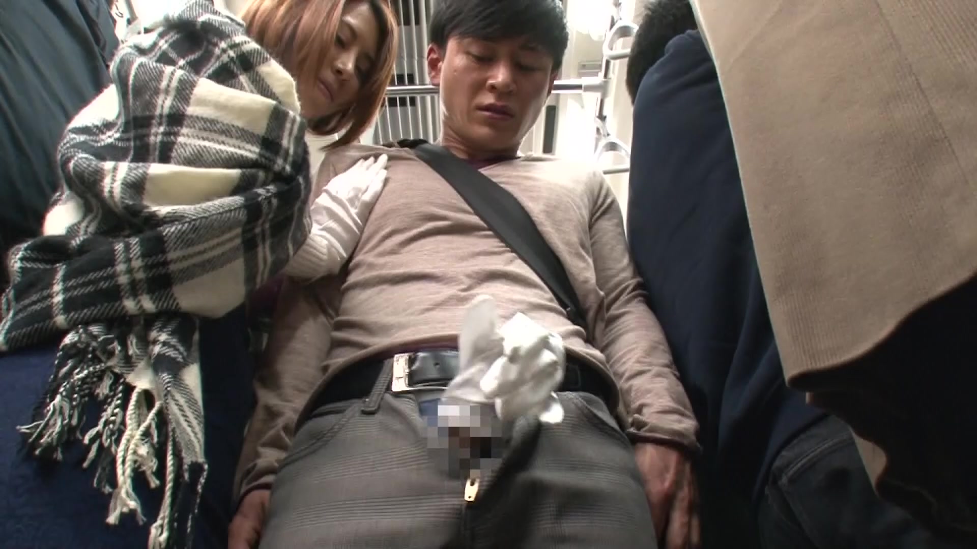 [DANDY-541] 満員電車用手套遮住玩弄小惡魔美淑女 VOL.1