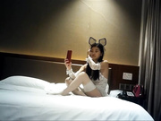 富二代某婚恋网约啪艺校高颜值翘臀长发美女学生妹情趣套装太生猛了多体位爆操高潮不断痛并快乐着都快哭了