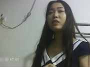 朋友介绍个隐藏在民居里还在某高校读书的楼凤就是收费太贵了