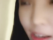 小婊妹的诱惑露脸一天不做爱浑身都难受，舔着小哥哥的鸡巴说着最骚的情趣，无毛骚逼特写各种姿势抽插，浪叫不断