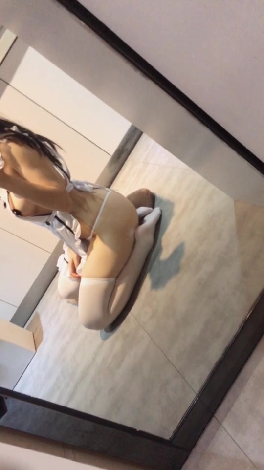 最新网红萝莉美少女『软软酱』会员版之爆乳厨娘的淫荡特辑 玩穴呻吟诱惑 原版私拍293P 高清原版无水印