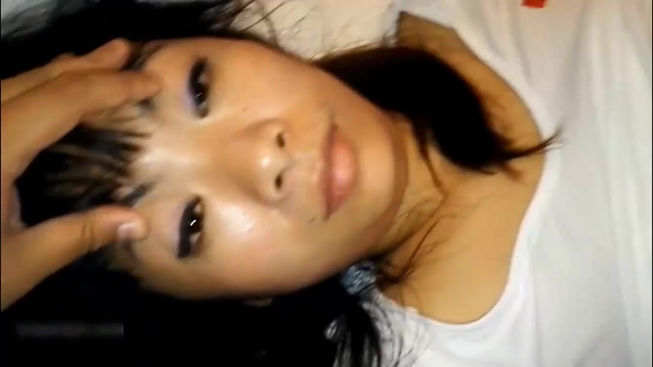 刚上班的小美女喝醉后被两同事带回去轮流不停的操