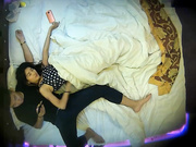 高级酒店俯视TP搞美发的小伙约会连衣裙年轻漂亮美女开始放不开被又亲又抠由浅入深慢慢扒光肏了2炮叫声好听