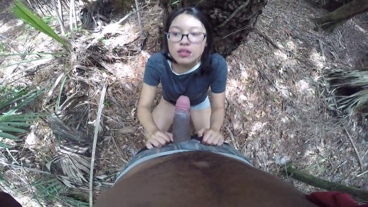 外表看起來文靜清純的臺灣醫科大眼鏡學妹和當地原住民黑人原始森林野戰啪啪 相當刺激～720P高清