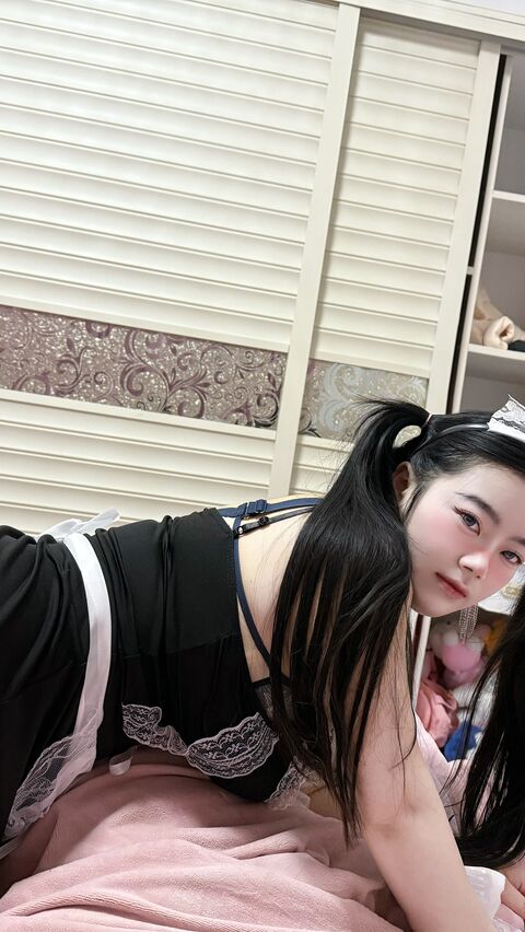 跟女朋友69式插嘴