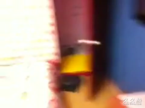 酒店開房和兄弟操個騷逼感覺