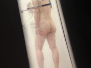 偷拍女朋友洗澡