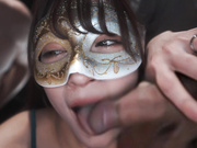 [JUR-369] 人妻酒吧偶遇NTR「这都是为了你好...」原本这么说的妻子 不知不觉间已沉醉于围绕她的男人们之中 白石茉莉奈 【破解】 - 1of5