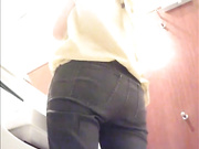 某站最新流出-餐廳公共女廁偷拍到的幾個身材顏值不錯的美女如廁噓噓 逼毛毛性感絕對誘惑 720P高清原版