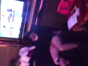 网友包厢自摄B吸烟 吹套