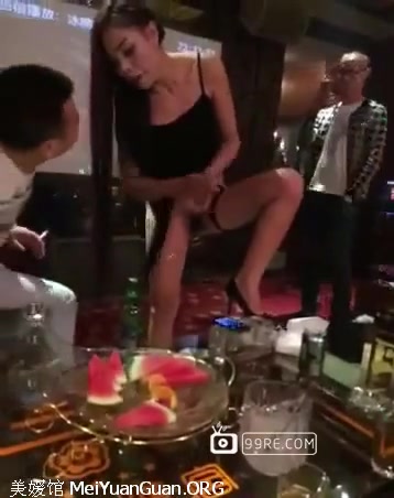 東莞小姐好B力啊 現場互動神技