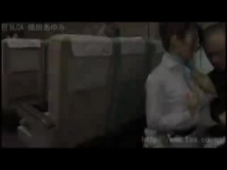 空姐被两老头上了