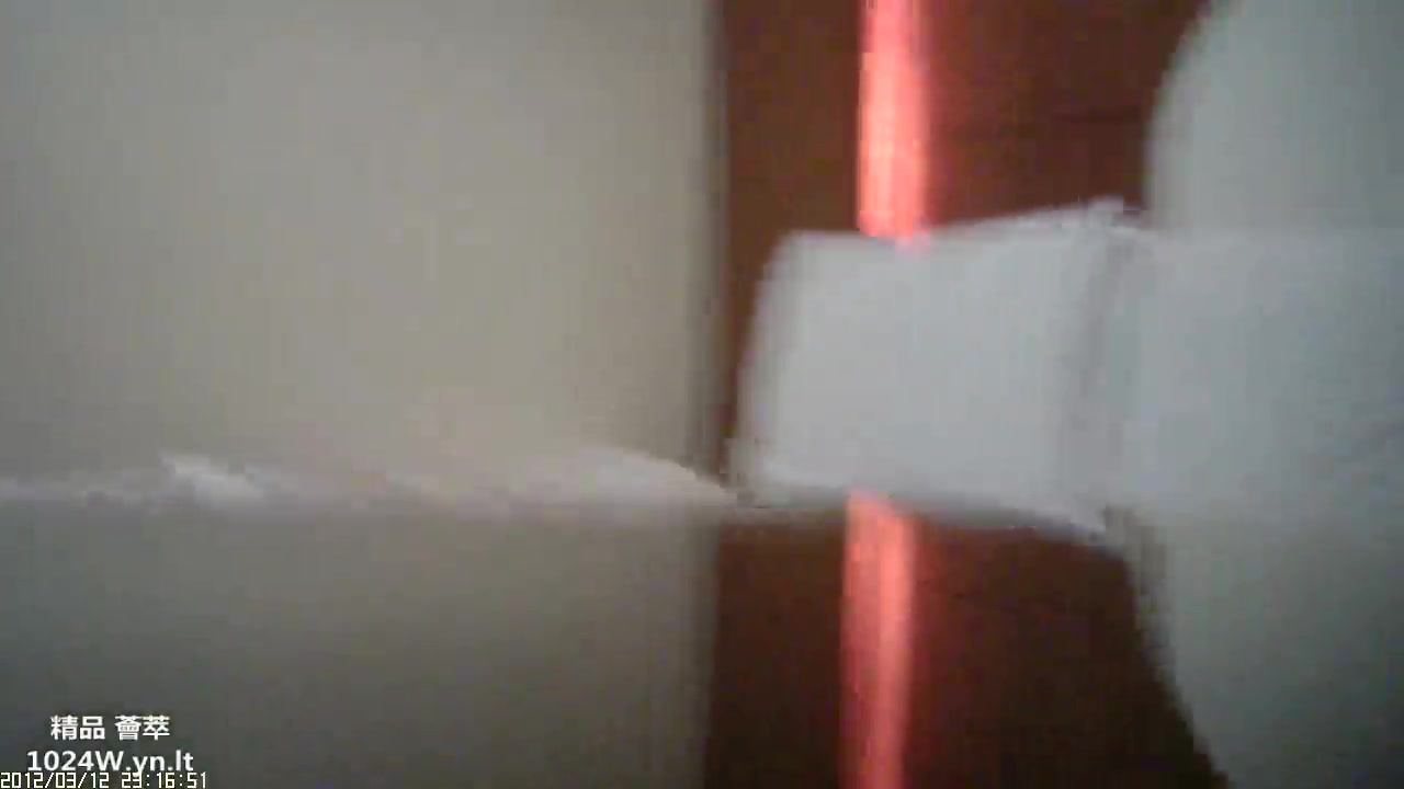 偷錄大奶妞汽車旅館被男友肏完一次喝水繼續來第二發