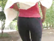 公園遇到淫蕩人妻 片段1