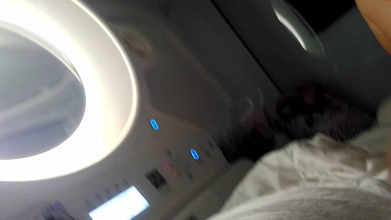 女网友自慰出水了