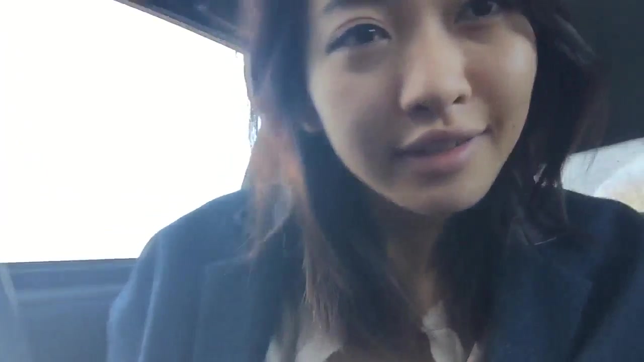 超级美女完美身材车中自慰