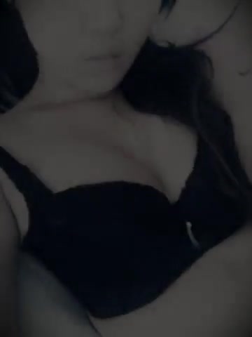 妹妹自摸给我看