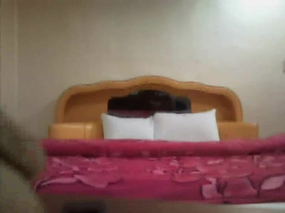 狂插长发小女友 满身大汗 发情小骚货 奶头很坚挺  国语对白