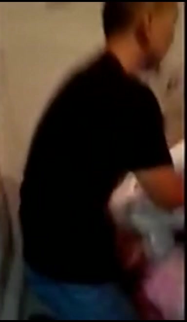 最新乱伦门哥哥和弟媳偷情被堵在床上对白清晰