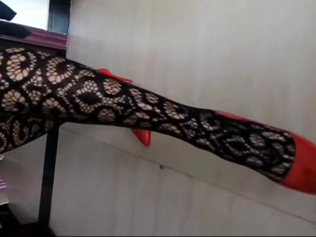 小女友宾馆等我来操逼1