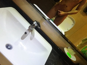 厕所手淫三星s7Edge高清自拍