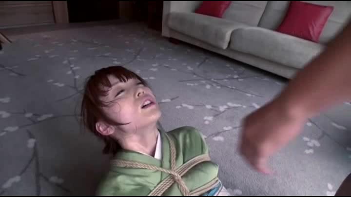 [PWD-004] 若妻 奴隷撫子 奥ゆかしき和装美女を旦那のかわりにシツケて犯る