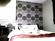 今天把极品车模女同事带回家是个大美女