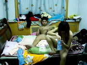 全程露脸性欲狂妇自拍和老公做爱视频