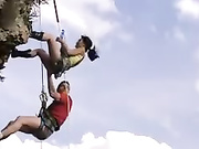 空中绳索 高难度动作