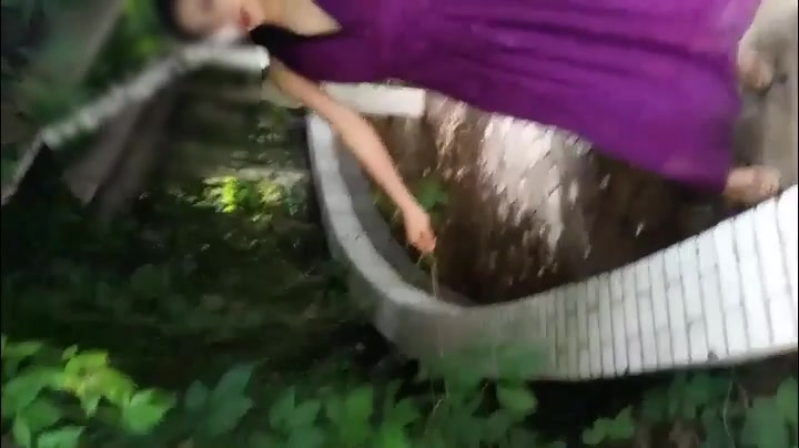 PANSS美模思瑞小树林拍写真拍完还要给导演吹箫