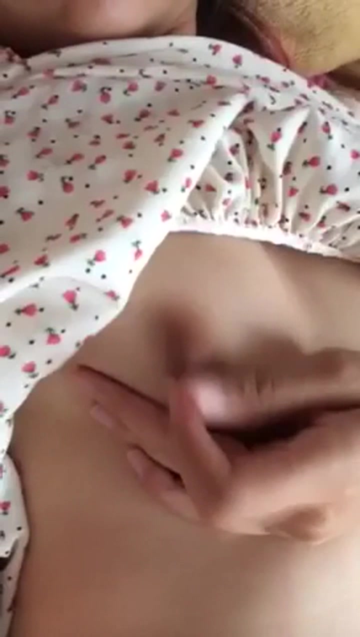 清纯妹妹激情自摸