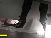 美罗城16年它在夕阳照射