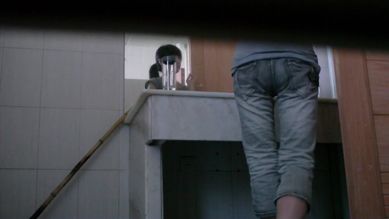 名牌大学双视角(拍脸赏逼)44学妹的亲戚来了