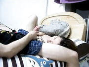 95后性感漂亮留学妹和大屌男喝醉酒回宿舍直接干上了，情趣连体丝袜玩弄爽得嗷嗷直叫